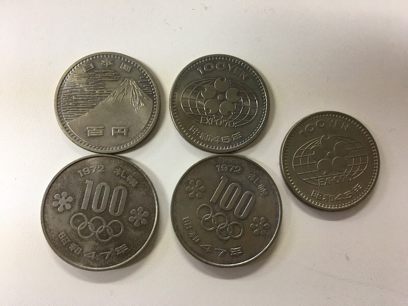 100円銀貨